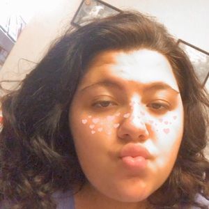 Meet your Posher, Savannah